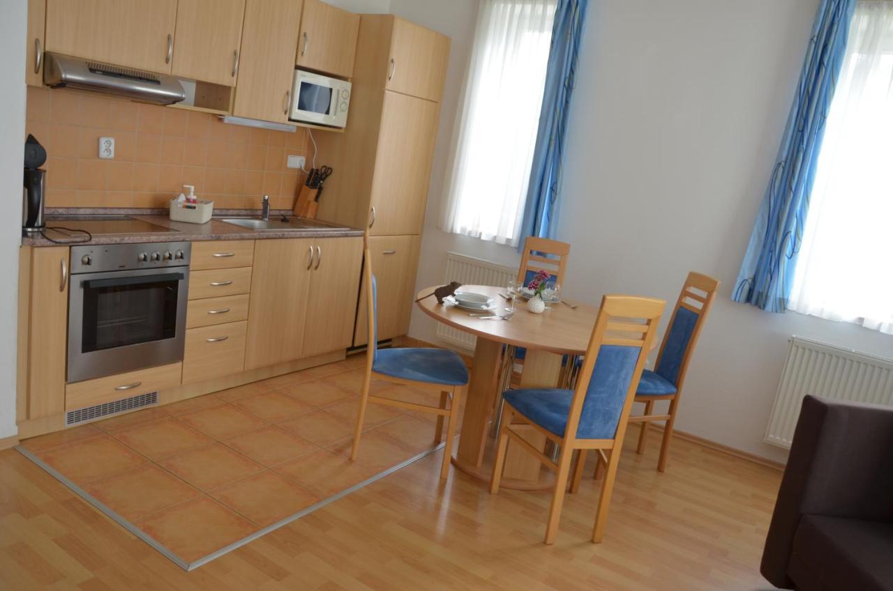 Appartamento Lipno Riviéra - Myši v botě Lipno nad Vltavou Esterno foto