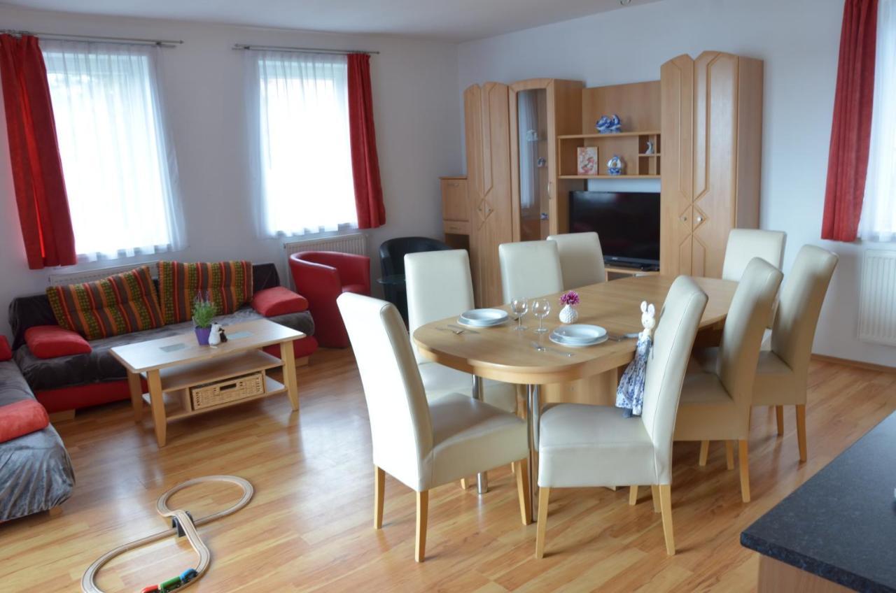 Appartamento Lipno Riviéra - Myši v botě Lipno nad Vltavou Esterno foto