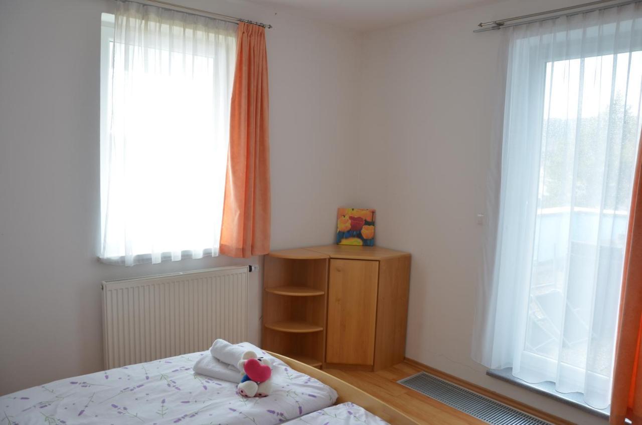 Appartamento Lipno Riviéra - Myši v botě Lipno nad Vltavou Esterno foto